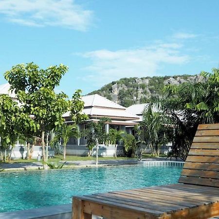Kp Mountain Beach Pranburi Kültér fotó
