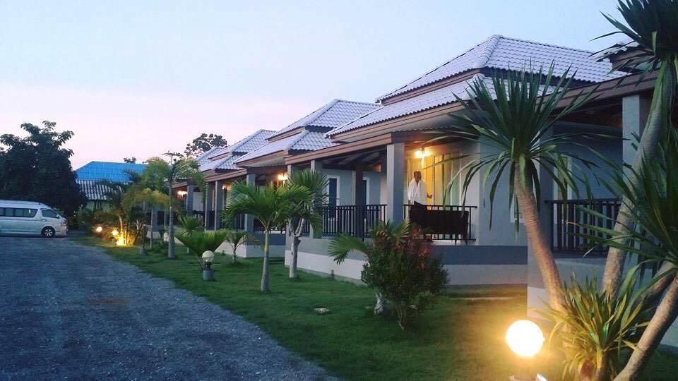 Kp Mountain Beach Pranburi Kültér fotó