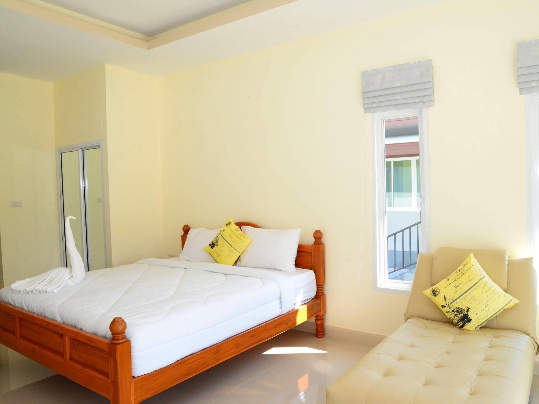 Kp Mountain Beach Pranburi Kültér fotó